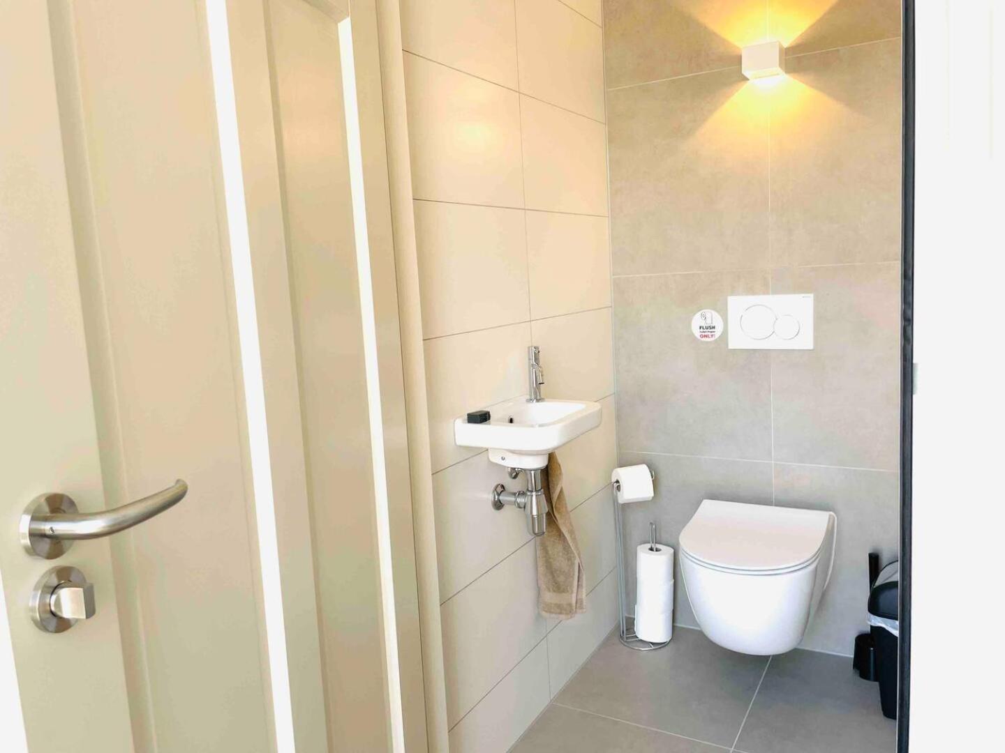 New Apartment In City Centre Large Oirschot Exterior foto